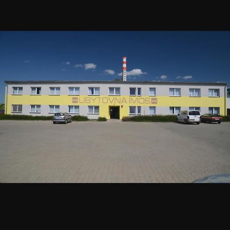 Ubytovna-Hostel- Imos Prága Kültér fotó