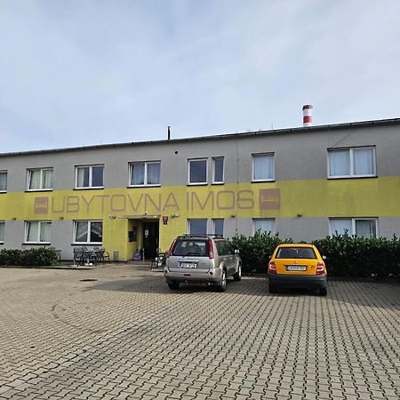 Ubytovna-Hostel- Imos Prága Kültér fotó