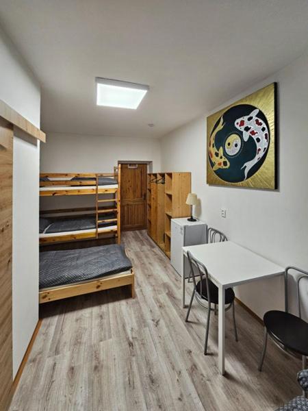 Ubytovna-Hostel- Imos Prága Kültér fotó